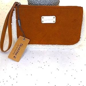 Bearpaw Wristlet _ Hickory